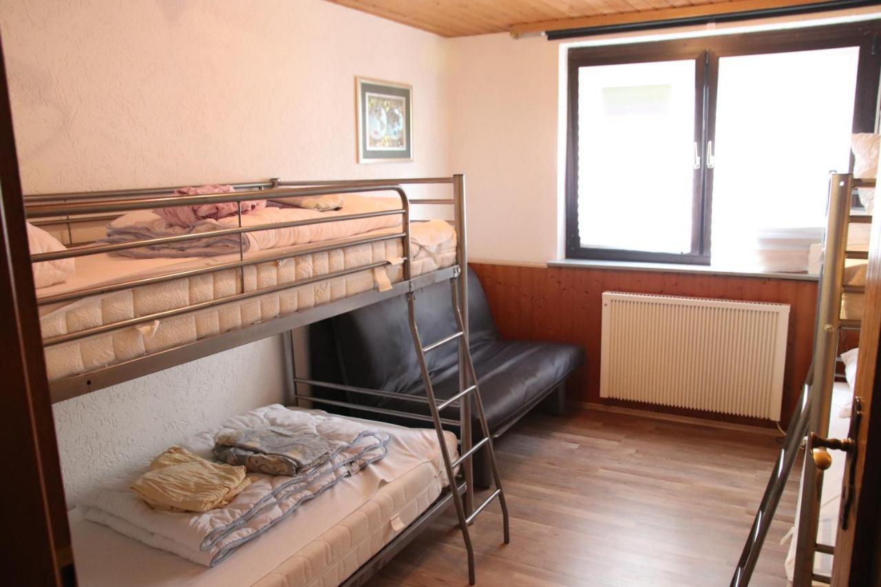 Hostel Bad Salzig Boppard Bagian luar foto